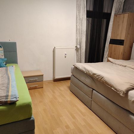 Komfortable Ferienwohnung In Floersheim-Weilbach Floersheim am Main Luaran gambar