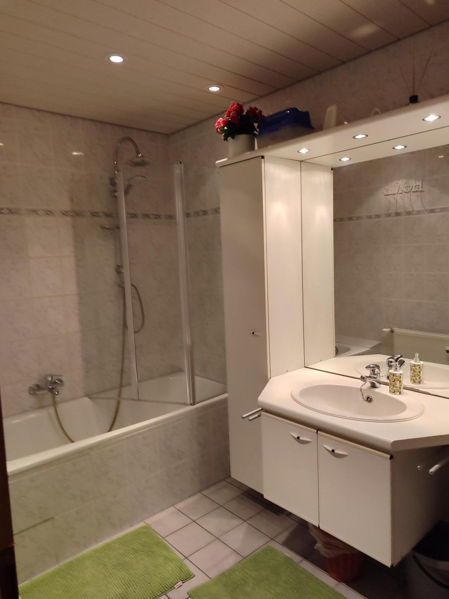 Komfortable Ferienwohnung In Floersheim-Weilbach Floersheim am Main Luaran gambar