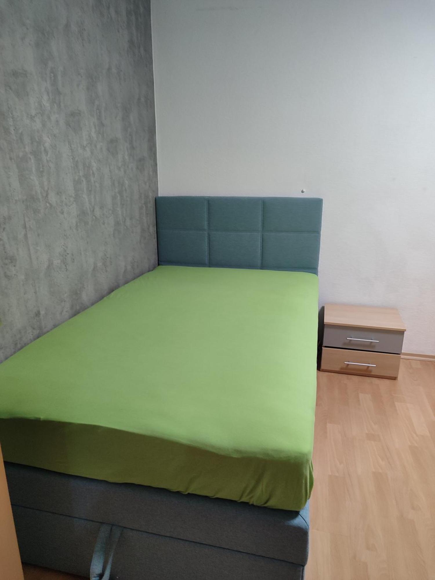 Komfortable Ferienwohnung In Floersheim-Weilbach Floersheim am Main Luaran gambar